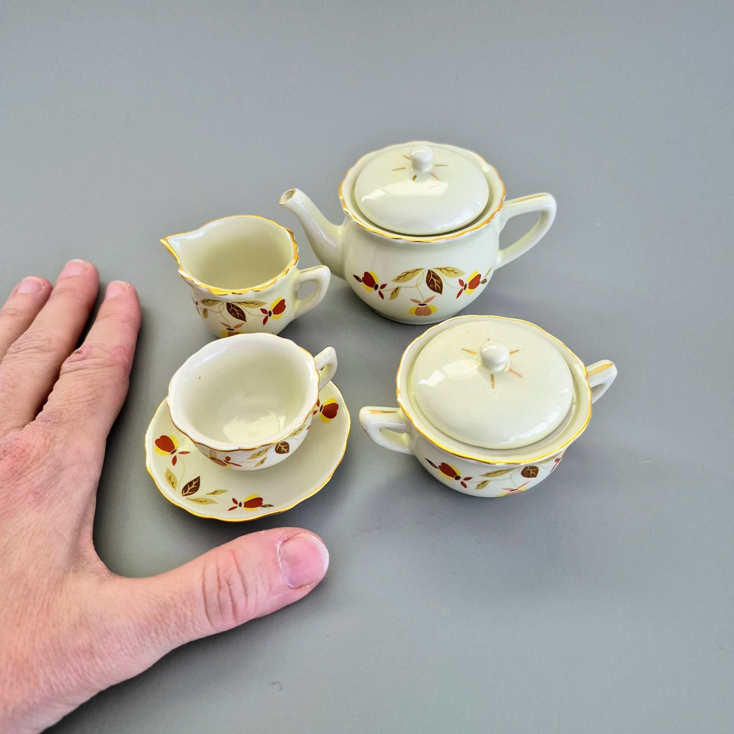 China Specialties Autumn Leaf Miniature Tea Set, c.1980-90s USA