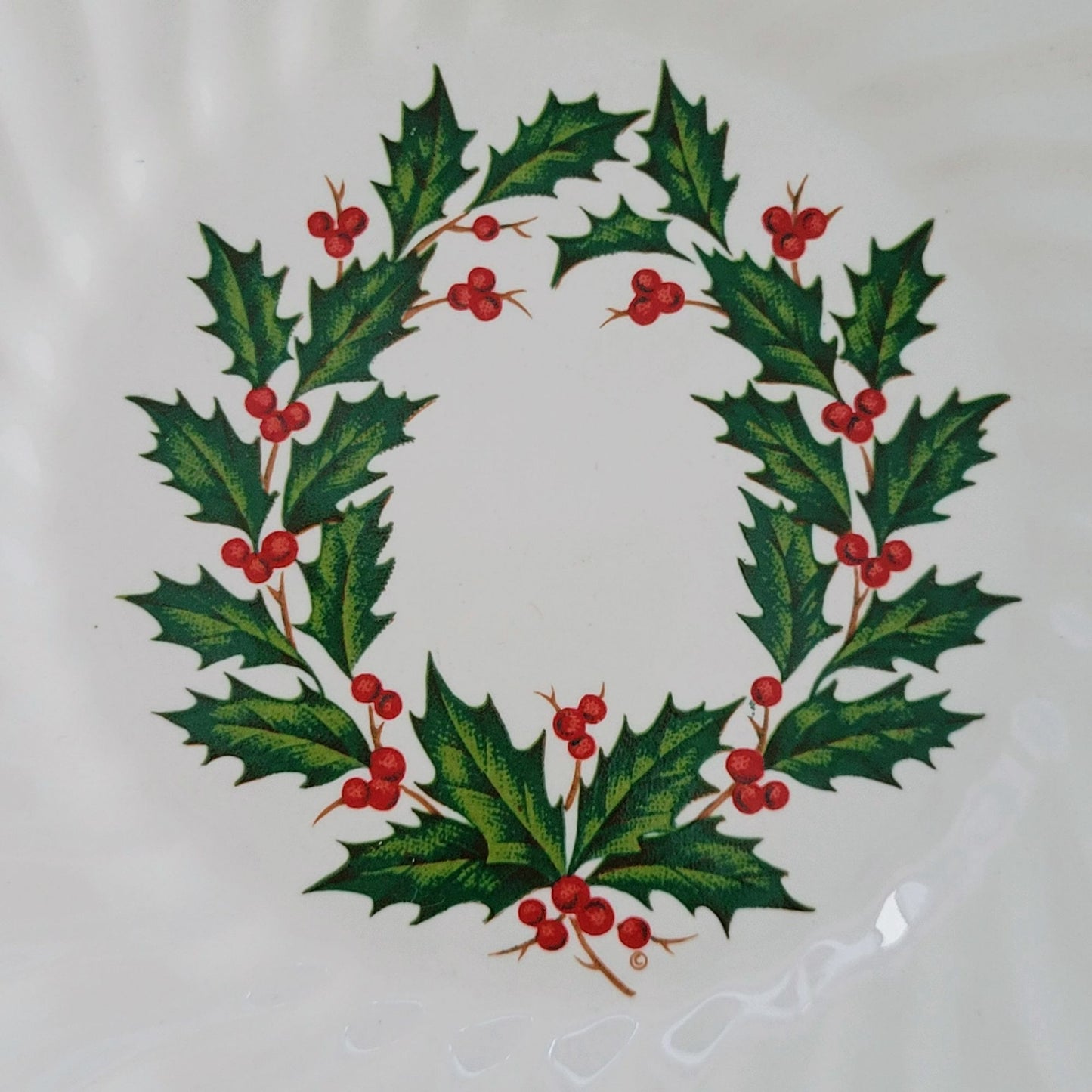 Scio Holly Berry Bread Plate, Set of 4
