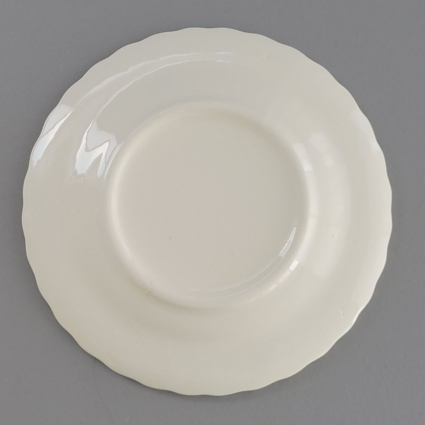 Scio Holly Berry Bread Plate, Set of 4