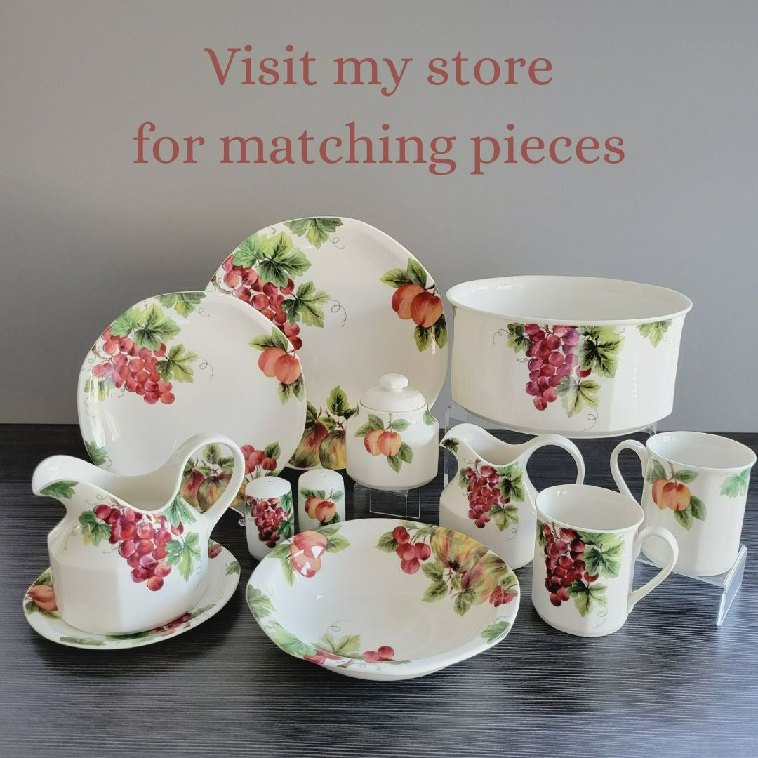 Royal Doulton Vintage Grape 9" Salad Serving Bowl c.1990s England Fruit Fall Dinnerware