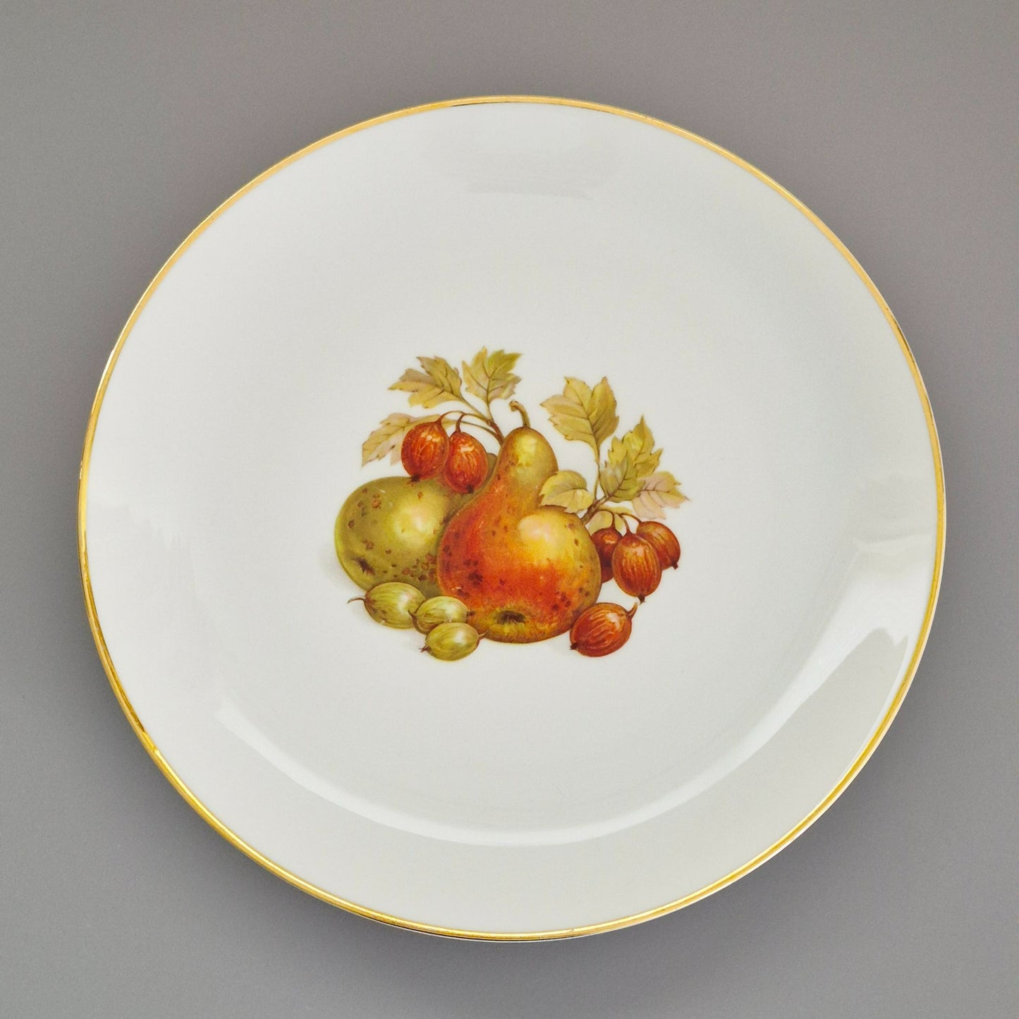 Bareuther Pear & Grape Dinner Plates, c.1970-90s Germany
