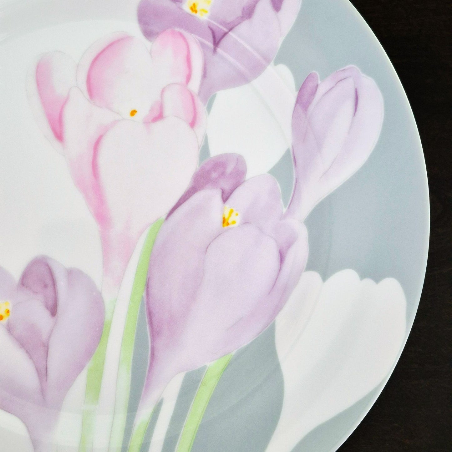 Mikasa "Spring Crocus" Dinner Plate Set of 2, c.1984-87 Japan