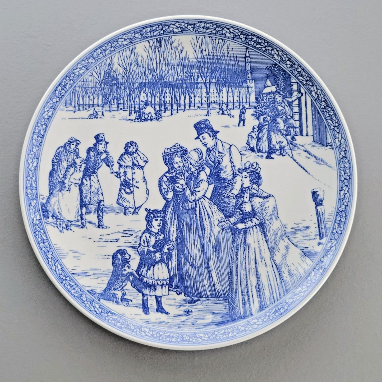 Spode Blue Room Victorian Annual Christmas Plate 1999, Made in England