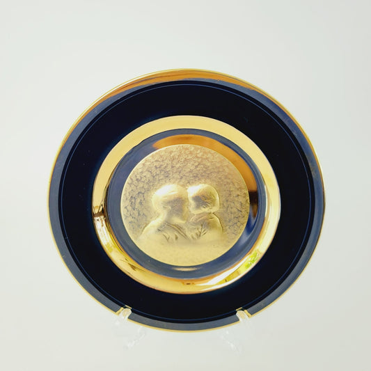 Vintage Japanese Chokin Mother and Child Plate, 18K Gold Over Copper, Gold & Black, 1983 Limited Edition