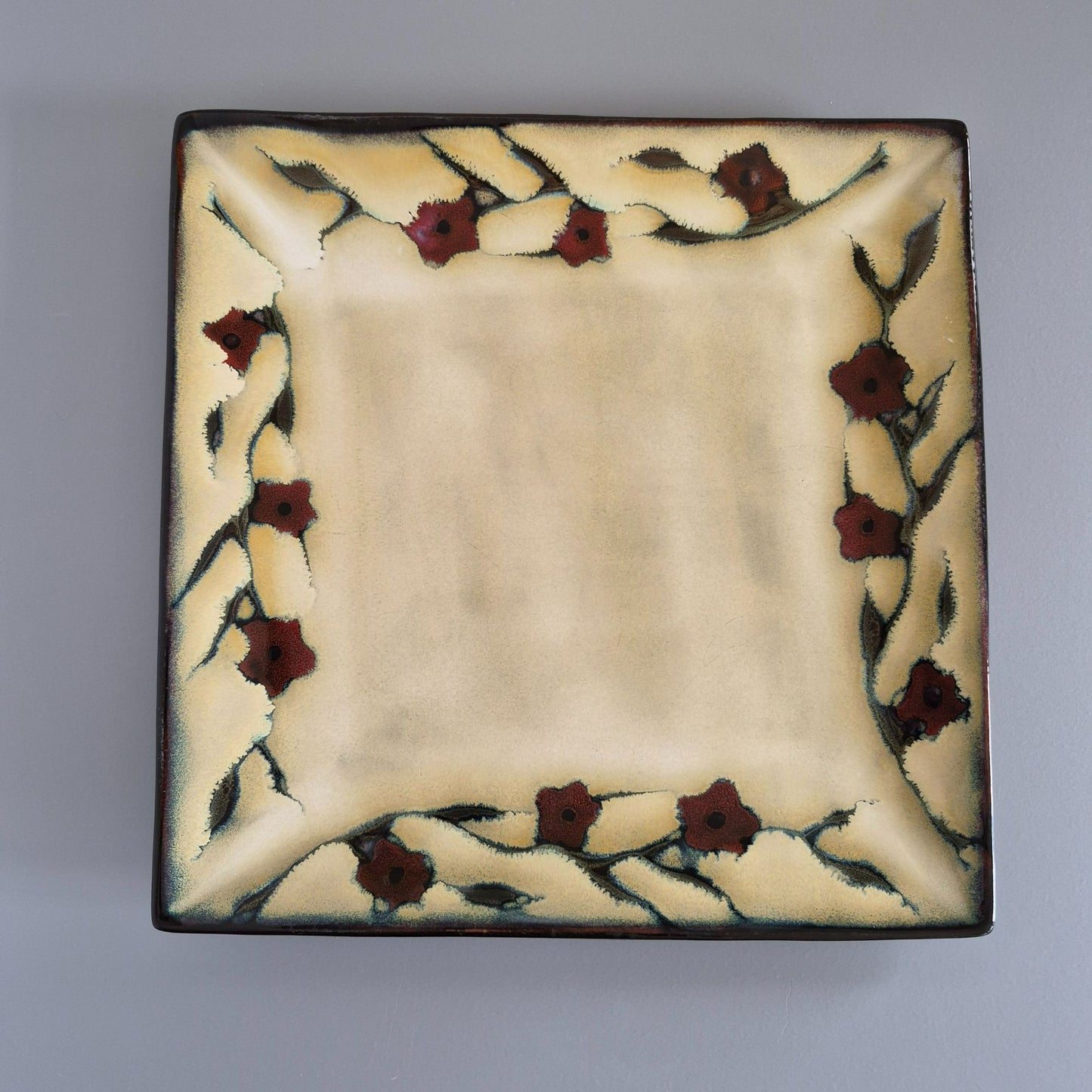 Mikasa "Desert Bloom" Square Dinner Plate, c.2009-13