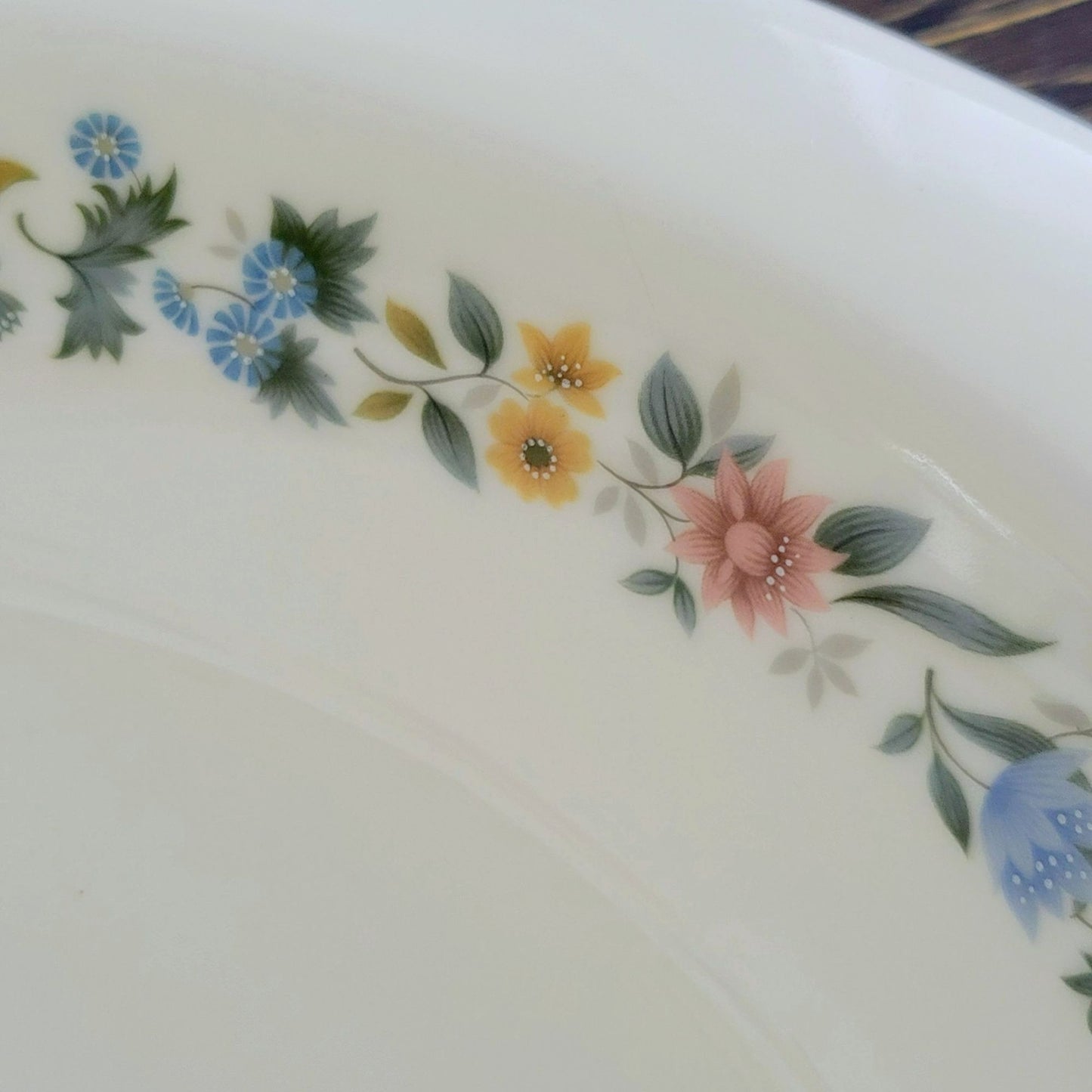 Royal Doulton Pastorale 11" Oval Serving Bowl, c.1970-90 England