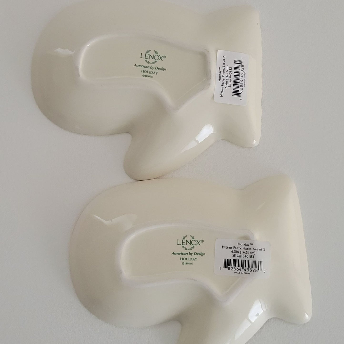 Lenox Holiday Mitten Party Plates Set Of 2 Red & Green, Christmas Candy Dishes