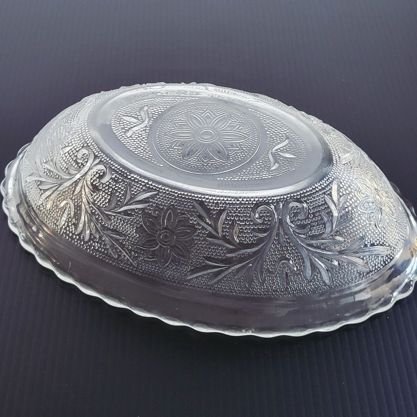 Anchor Hocking Sandwich Clear 8" Oval Serving Bowl, c.1940-60 USA