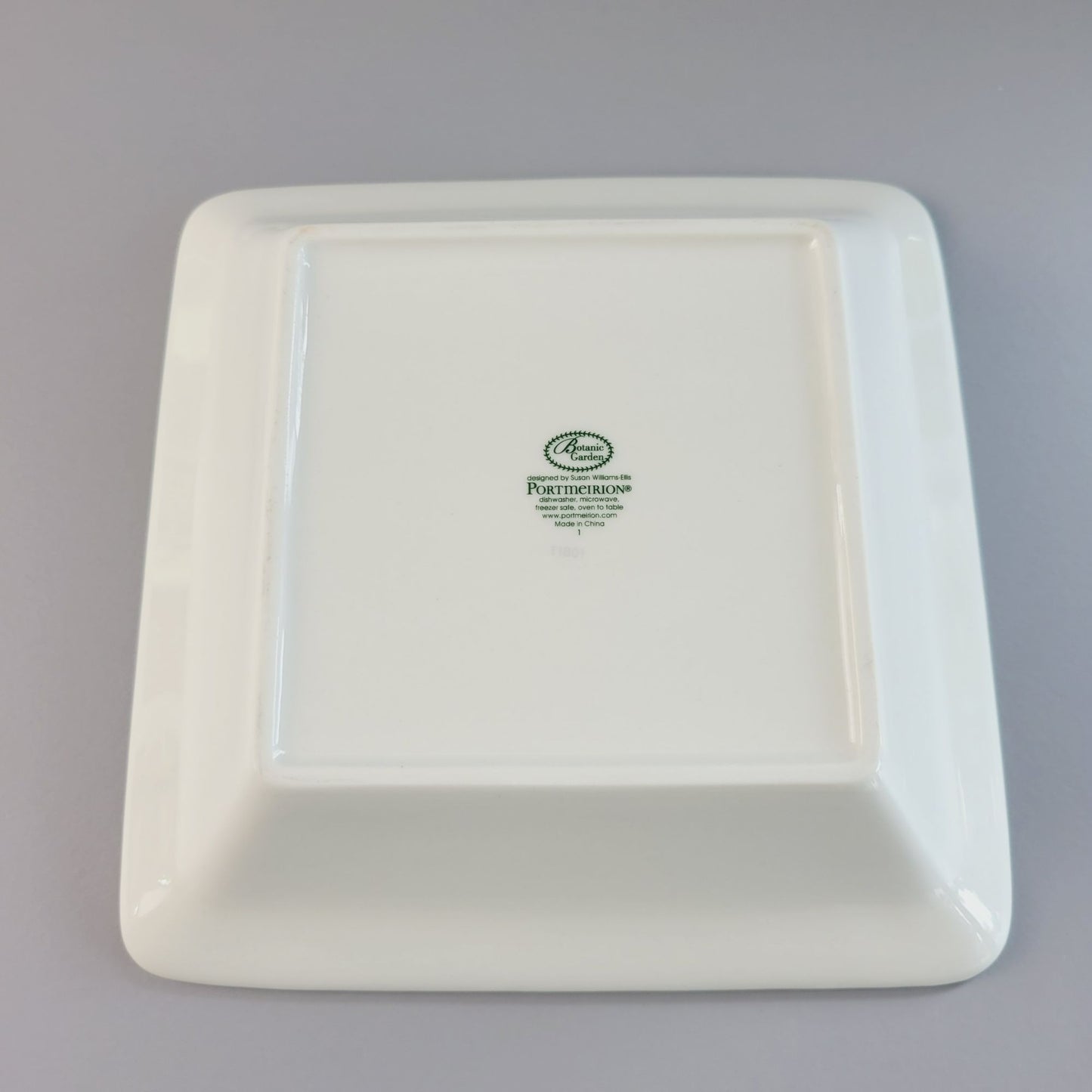 Portmeirion Botanic Garden Belladonna Lily 7" Low Square Bowl