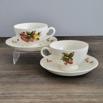 Wedgwood Drury Lane Teacup & Saucer, 2 Sets, c.1962-69 England