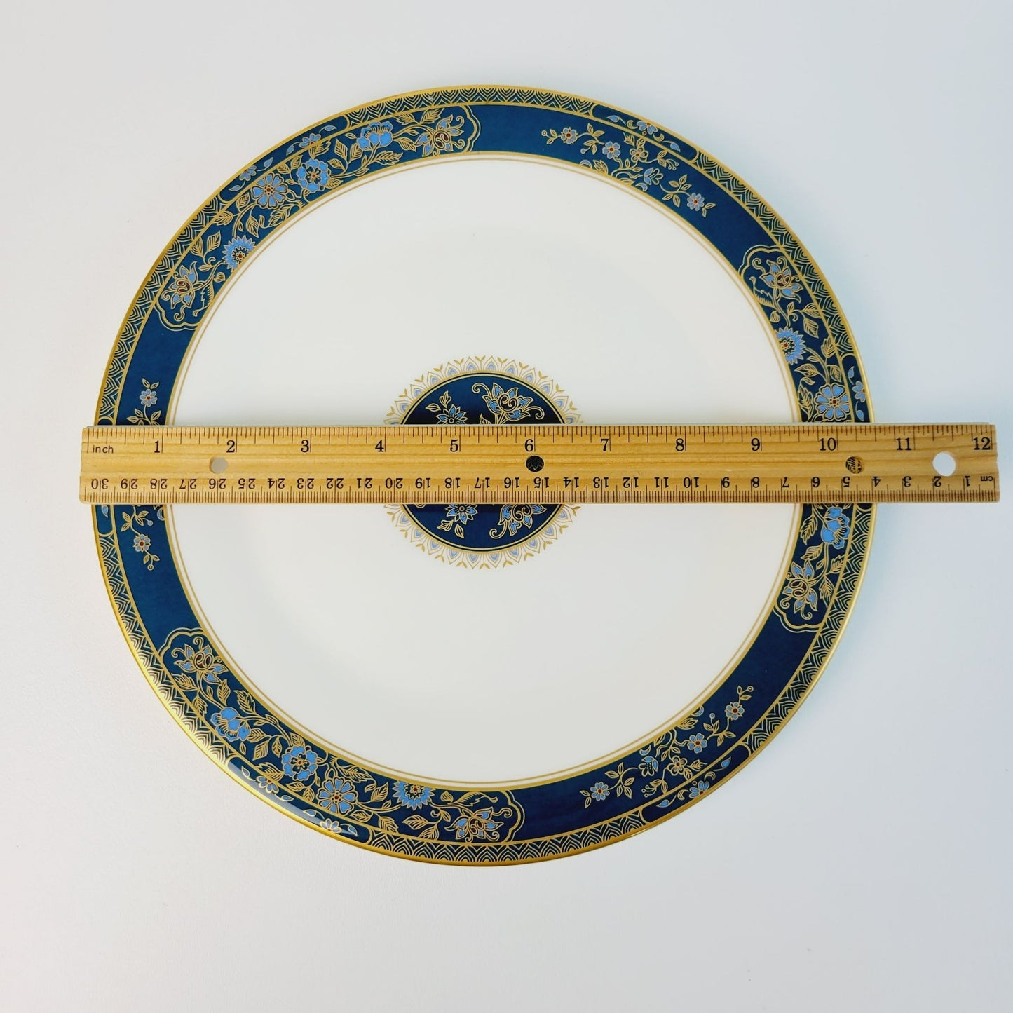 Royal Doulton Carlyle Dinner Plate, Made in England