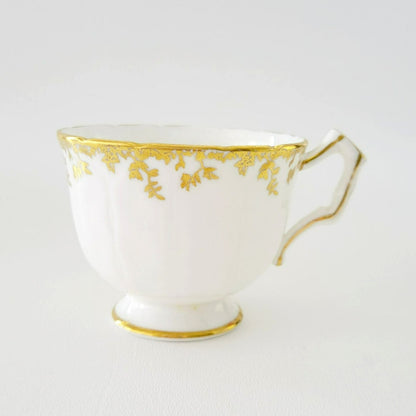 Aynsley Floral Gold Ivy Teacup, Pink & White Floral Design Inside, Gold Ivy Edge, English Bone China