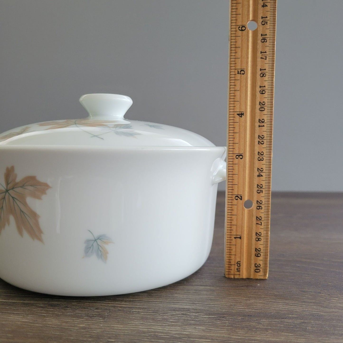 Noritake Maplewood 3 Qt. Round Covered Casserole, c.1960s Japan