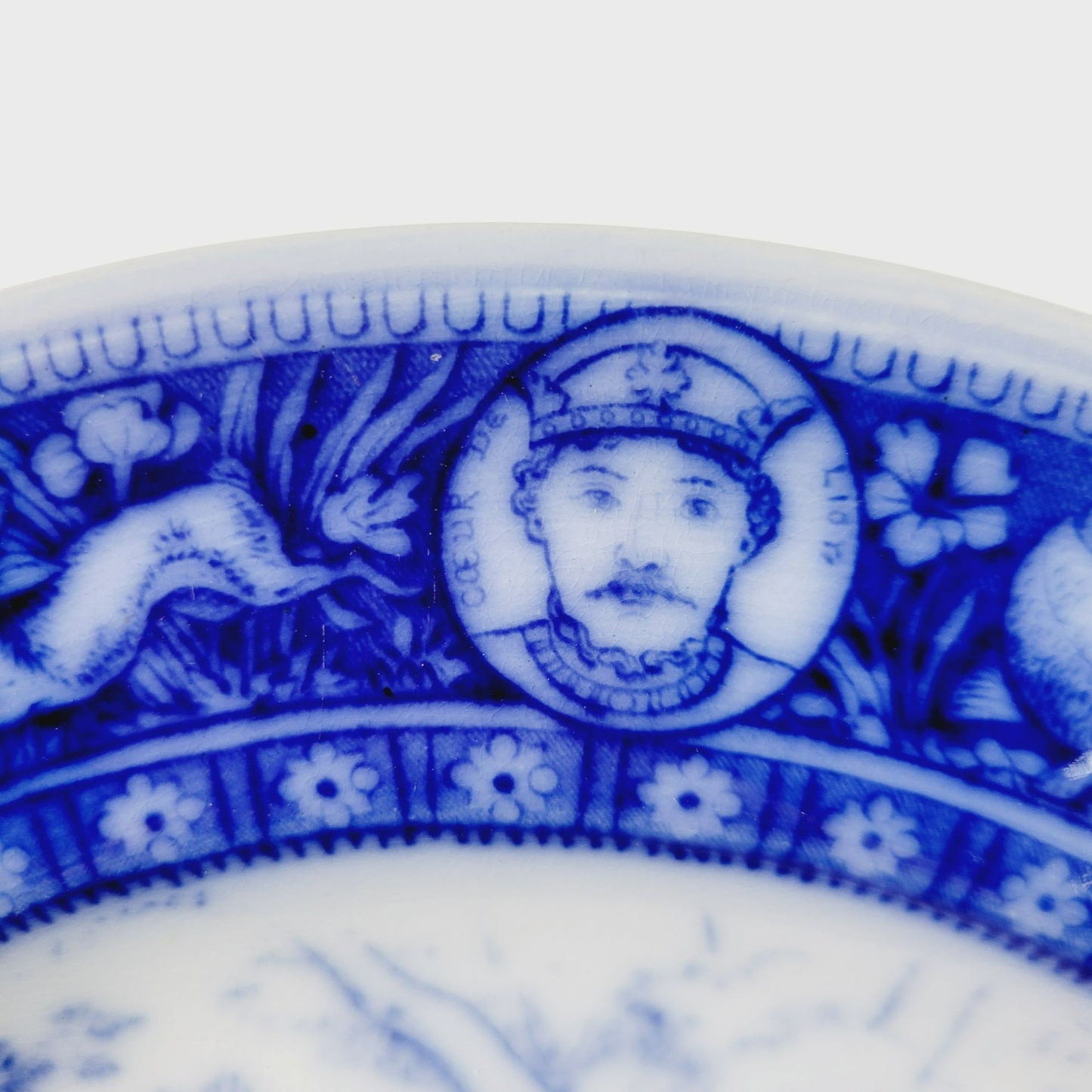 Wedgwood Ivanhoe Flow Blue Dinner Plate, Wamba & Gurth The Swineherd, c.1903 England