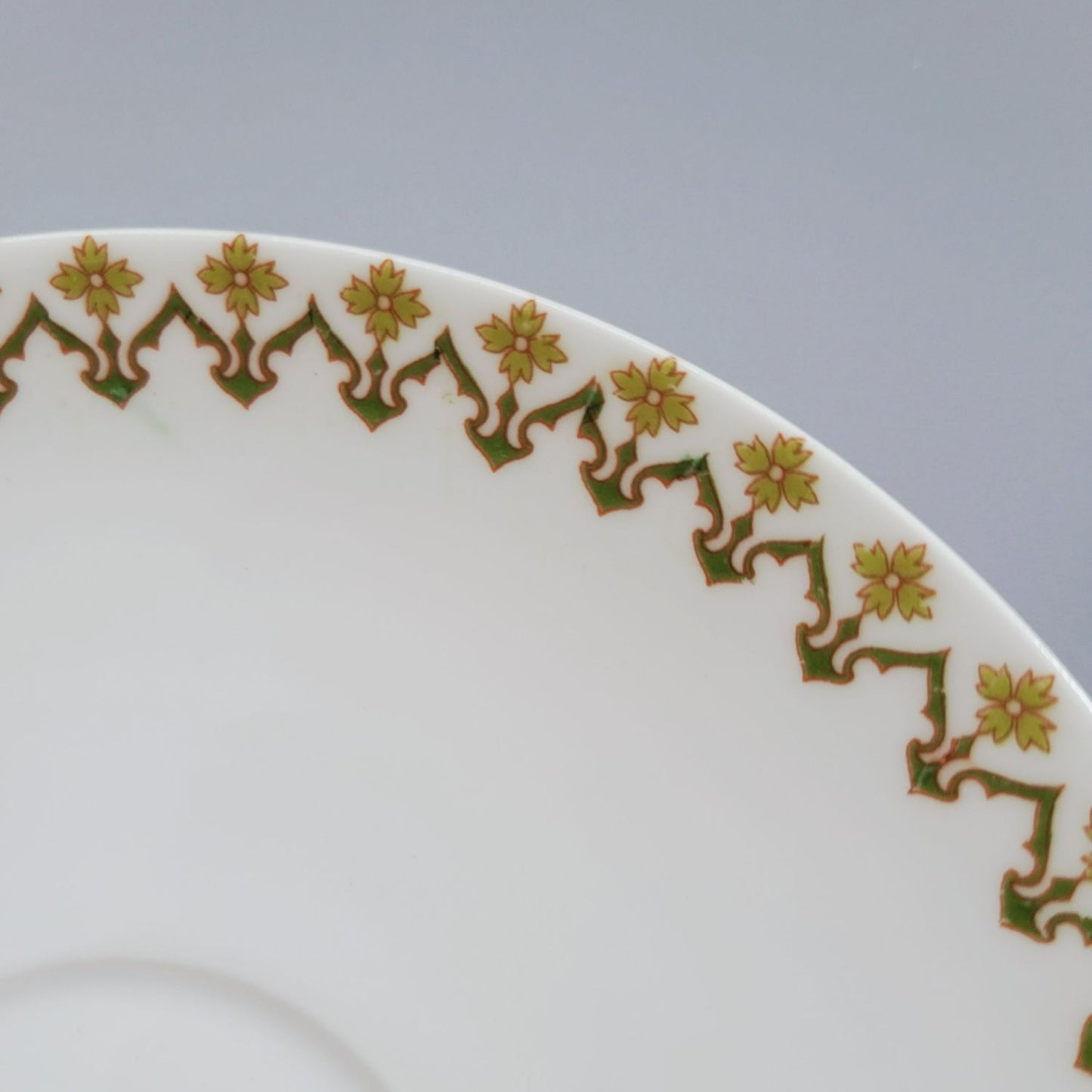 Haviland Teacup and Saucer, Schleiger 570d, c.1926-31 Limoges France