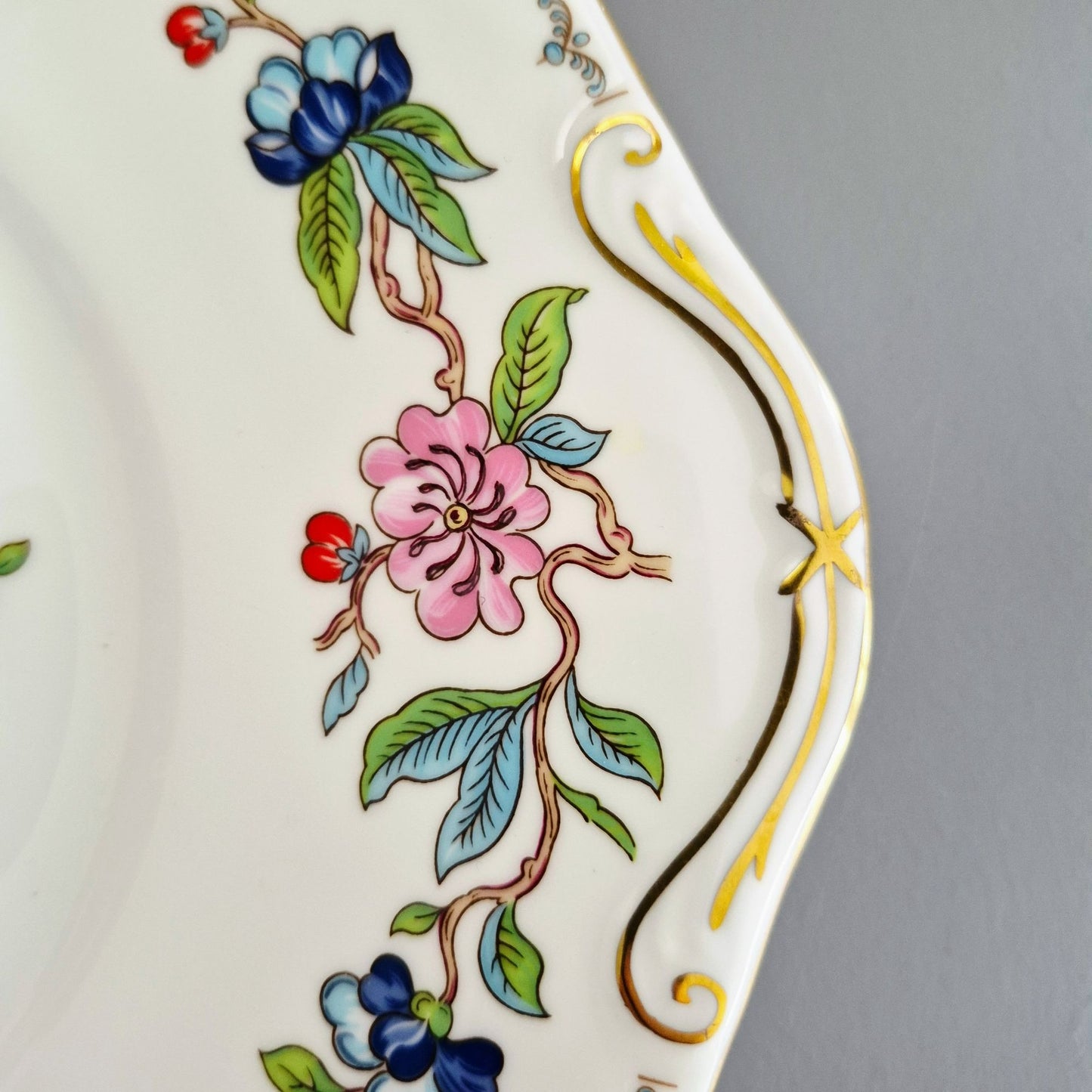 Aynsley "Pembroke" Square Cake Plate, c.1968-2015 England