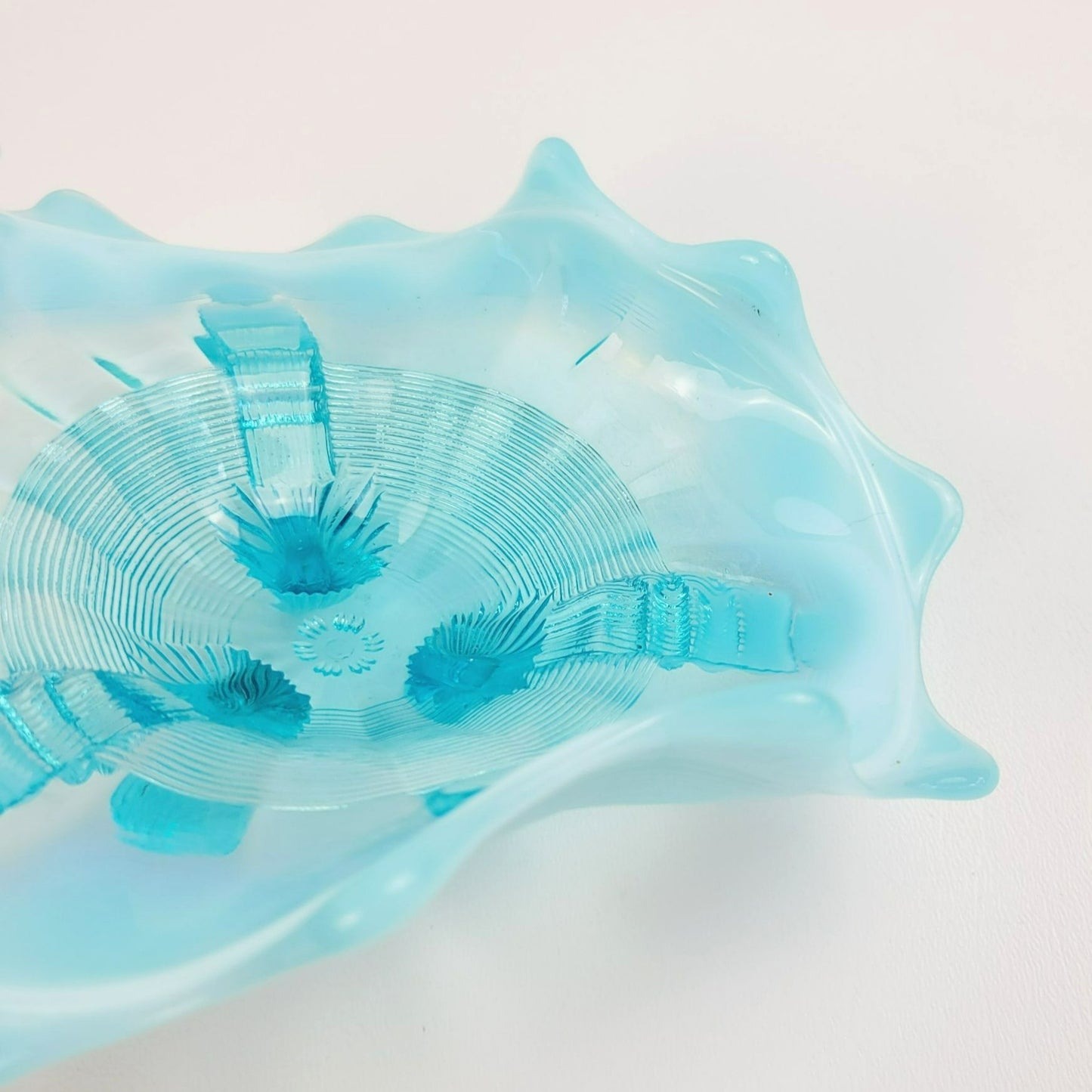 Northwood Klondyke Blue Opalescent 3-Toed Triangular Bowl