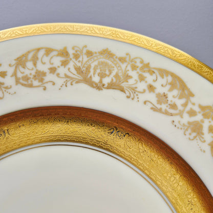 Royal Bayreuth Gold Encrusted Dinner Plate, c.1930 Germany
