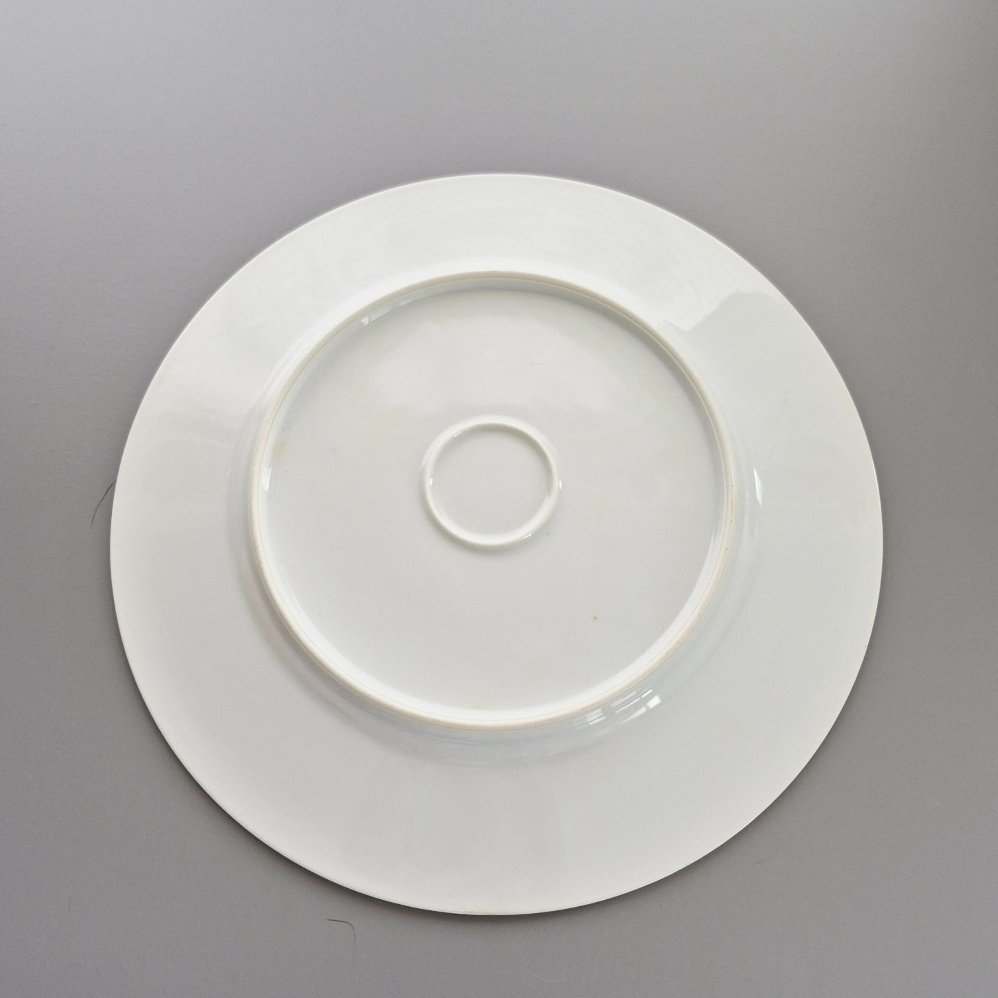 Royal Bayreuth Gold Encrusted Dinner Plate, c.1930 Germany