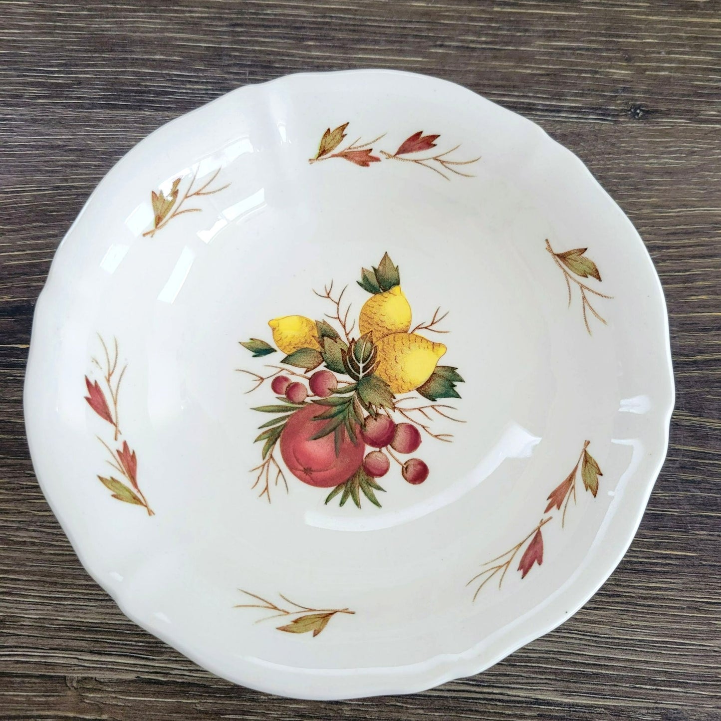 Wedgwood Drury Lane Coupe Cereal Bowl, c.1962-69 England