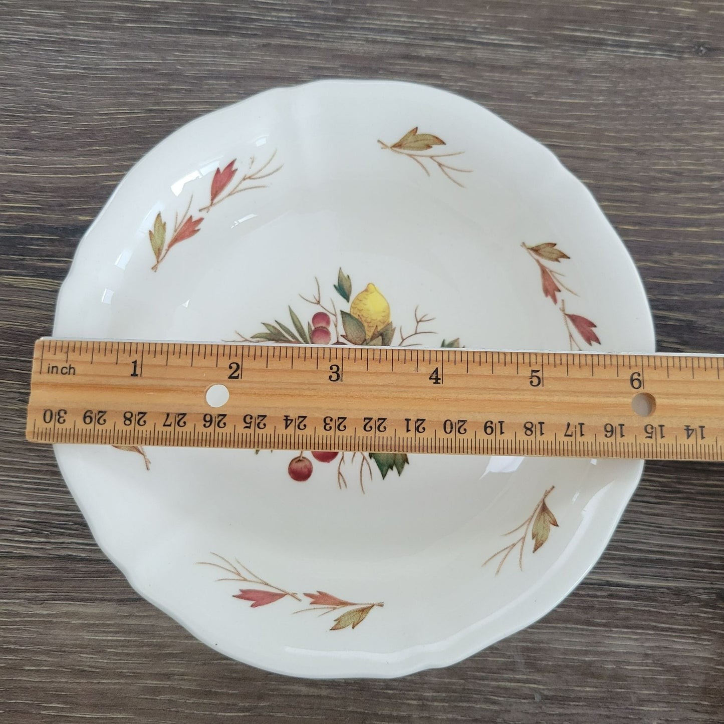 Wedgwood Drury Lane Coupe Cereal Bowl, c.1962-69 England