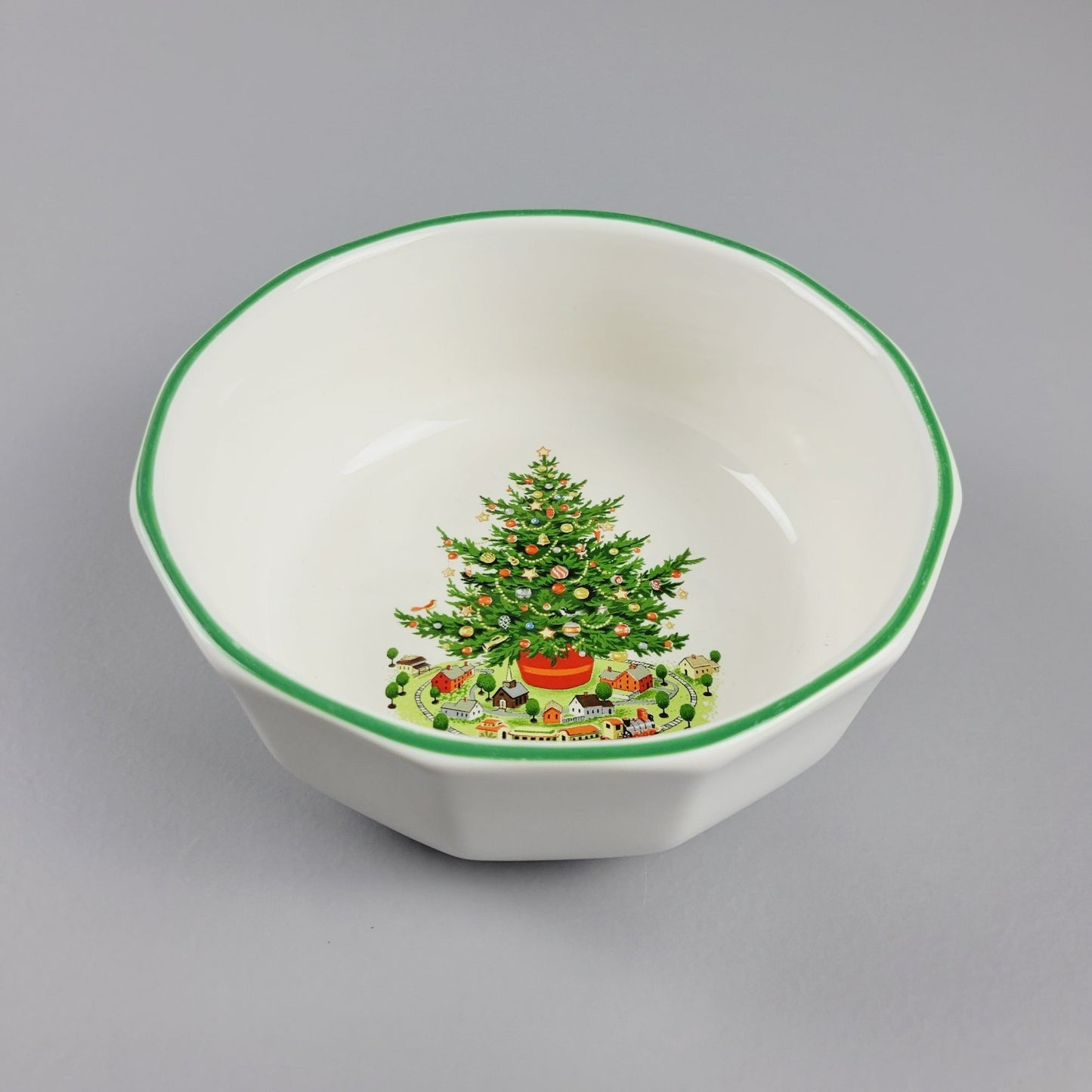 Pfaltzgraff Christmas Heritage Cereal Bowl, USA Made