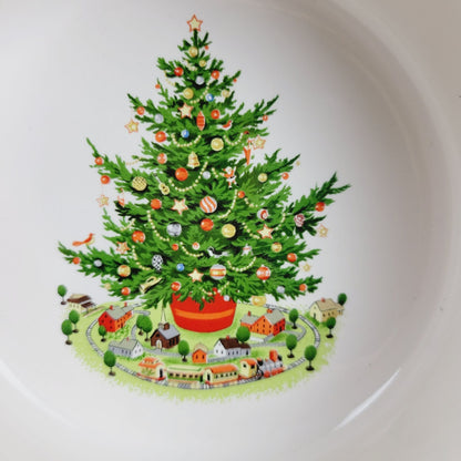 Pfaltzgraff Christmas Heritage Cereal Bowl, USA Made
