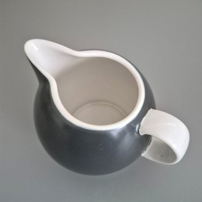 Pfaltzgraff "Sphere" Gravy Boat & Underplate, c.2001-07