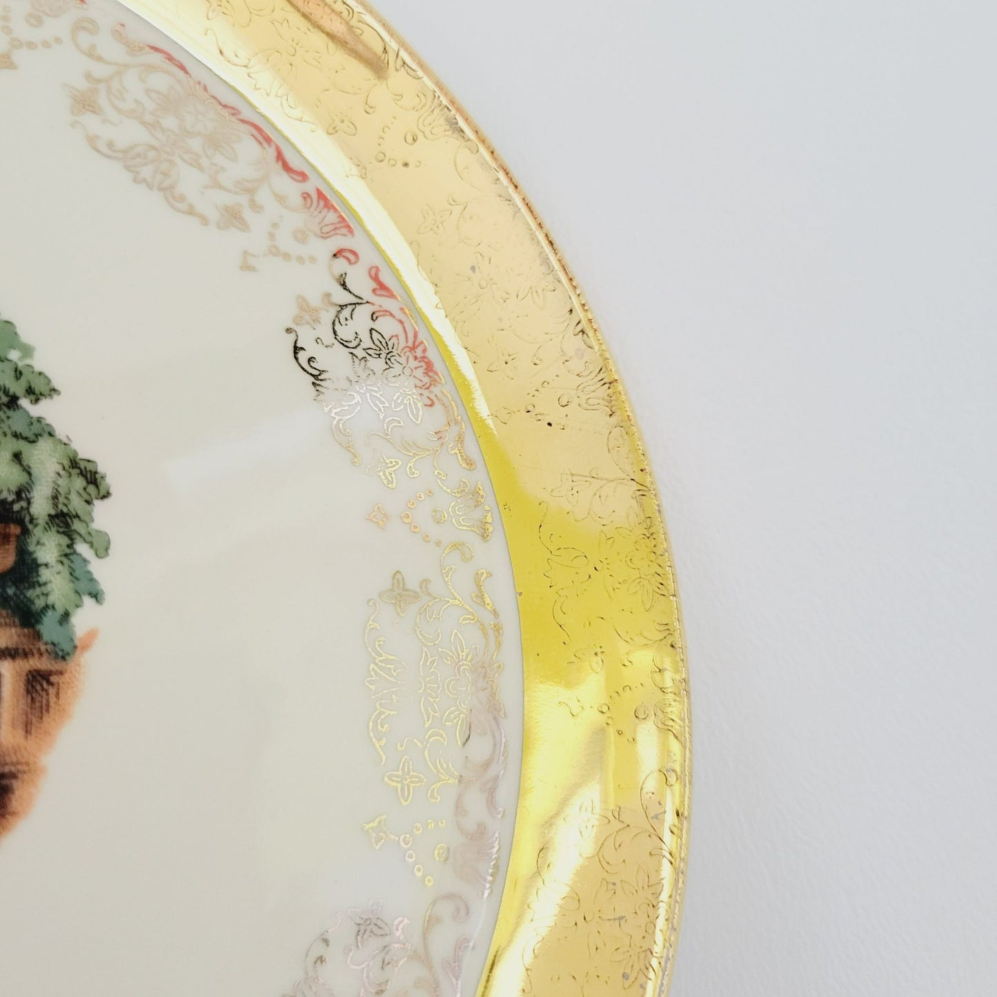 Sabin Crest O Gold George & Martha Bread Plate, Set of 2
