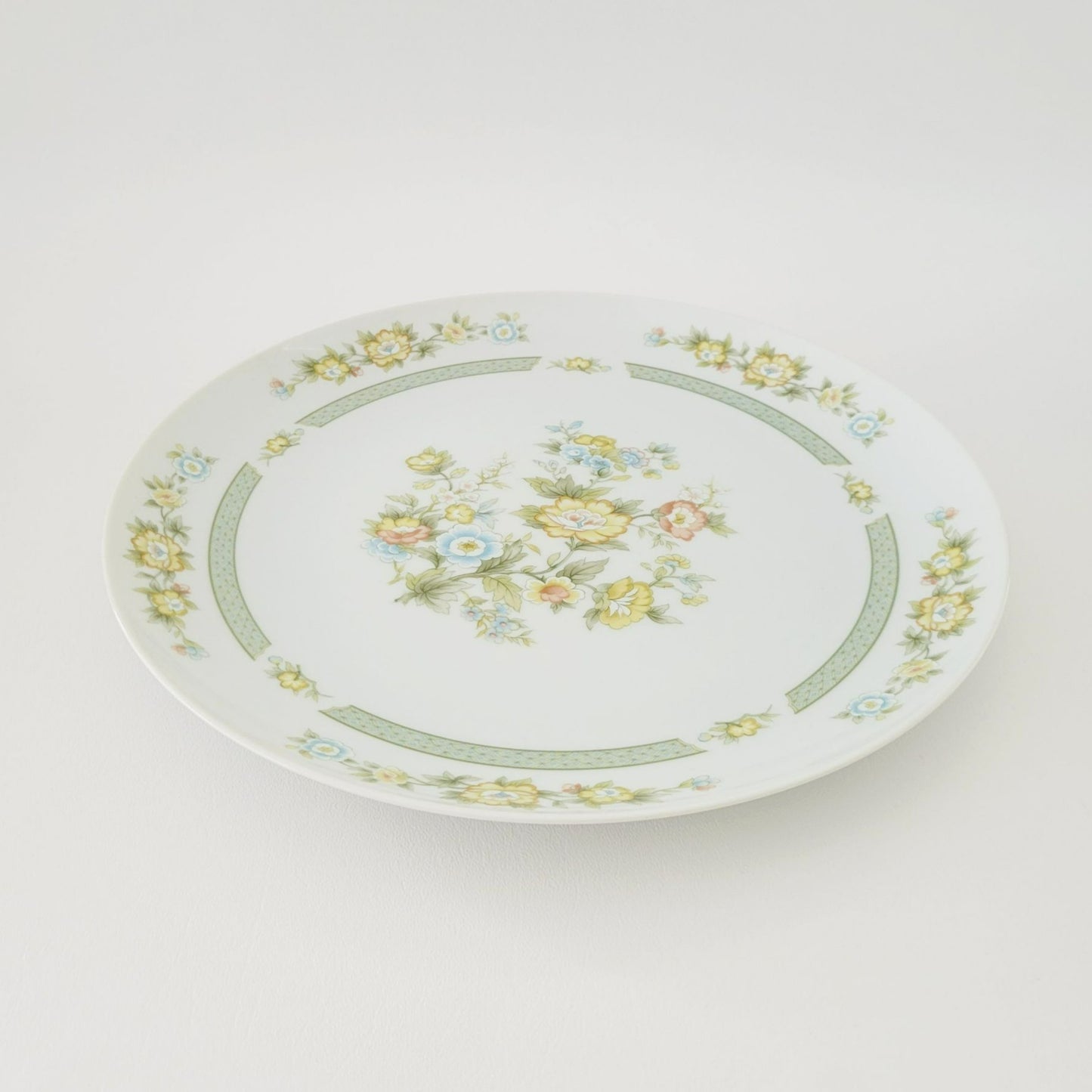 Fashion Royale Ashley 12" Round Platter