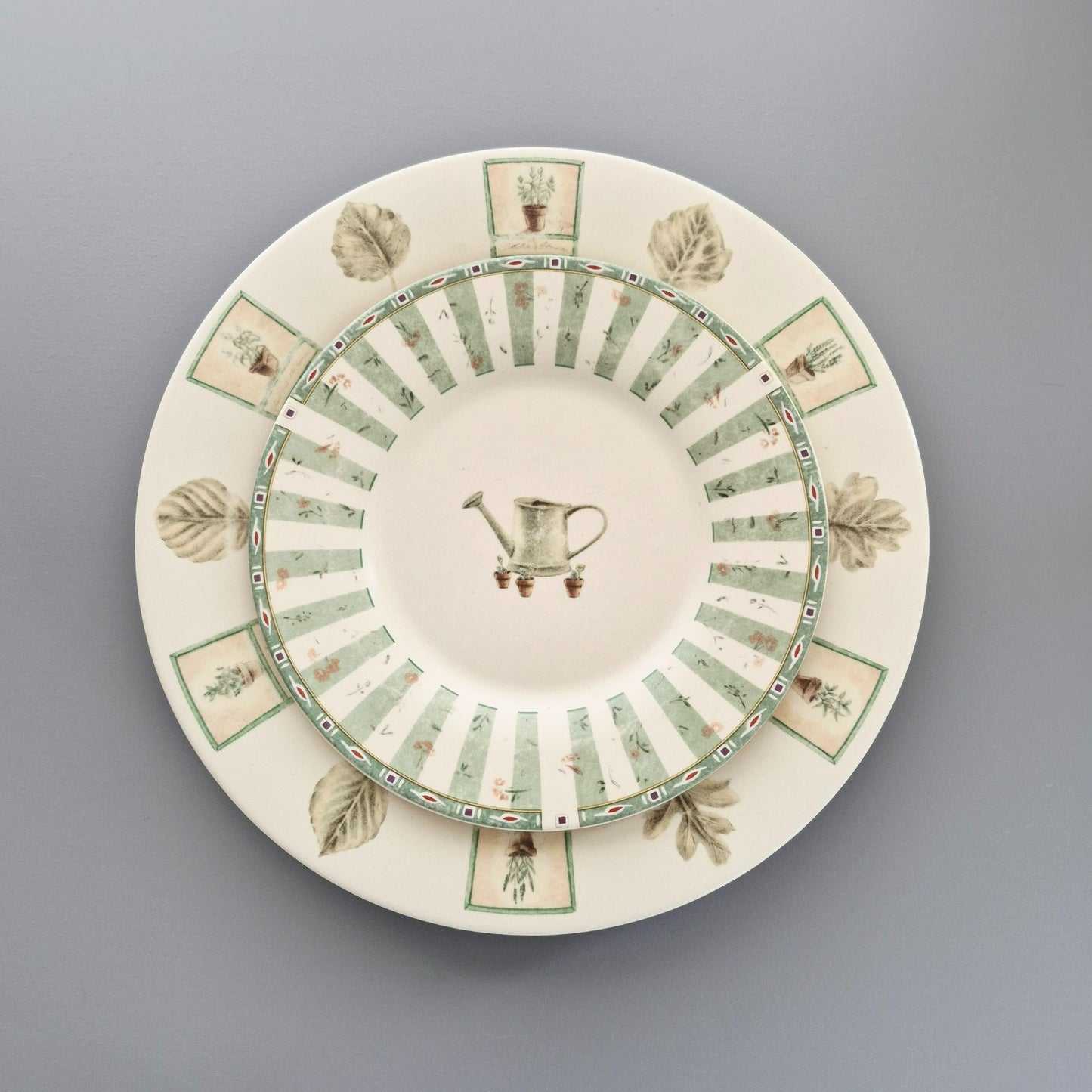 Pfaltzgraff "Naturewood" Dinner & Salad Plate Set, c.1990s USA