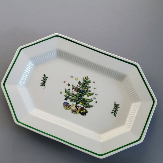 Nikko Christmastime Classic Collection 13" Oval Platter c.1979-83