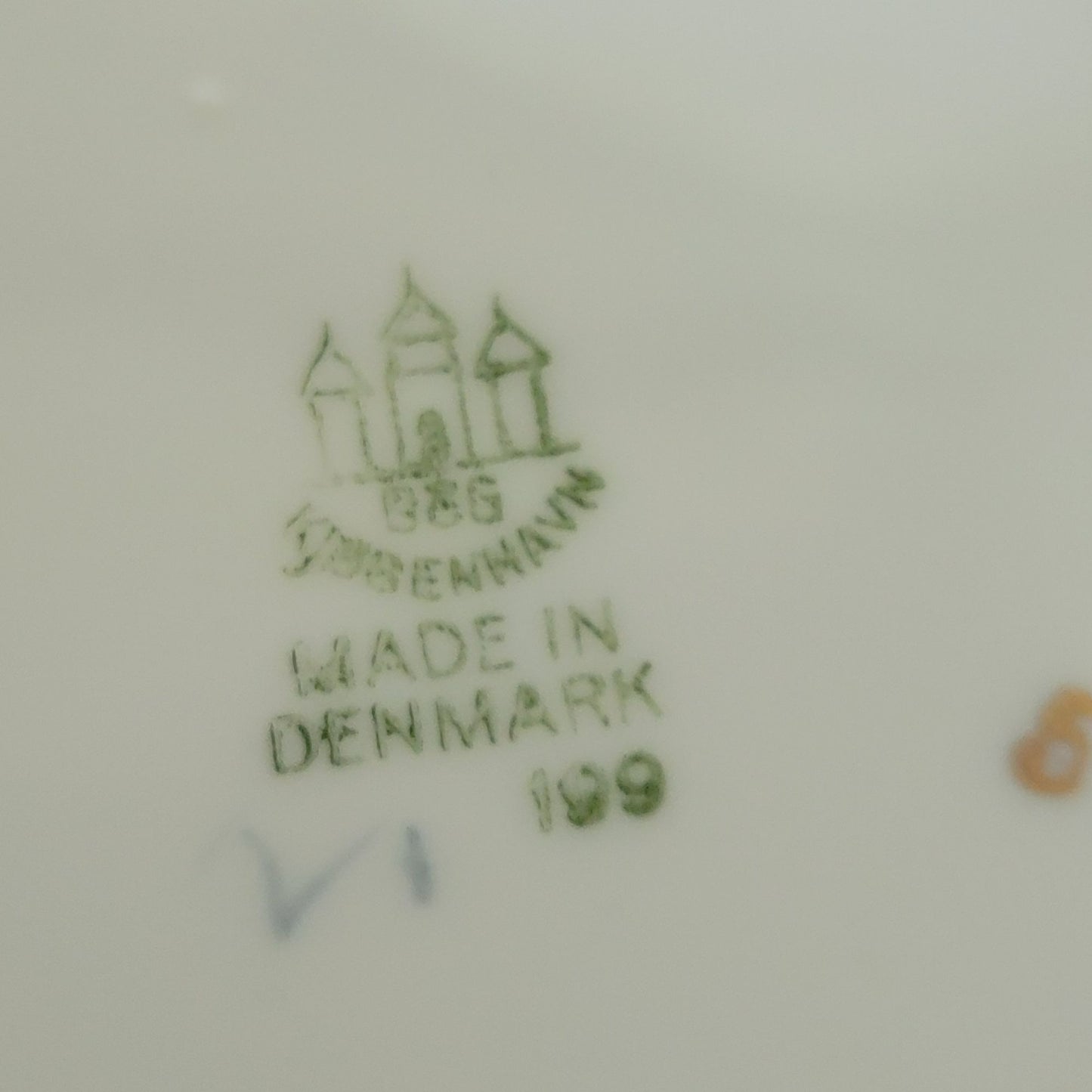 Bing & Grondahl Seagull 9" Leaf Dish, Made in Denmark