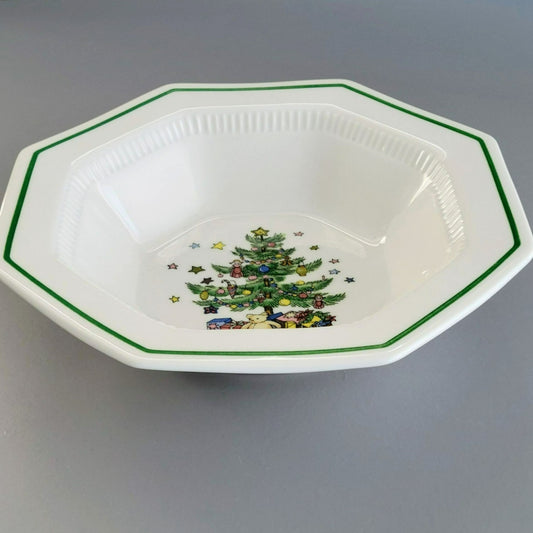 Nikko Christmastime Classic Collection 9" Octagonal Serving Bowl c.1979-83