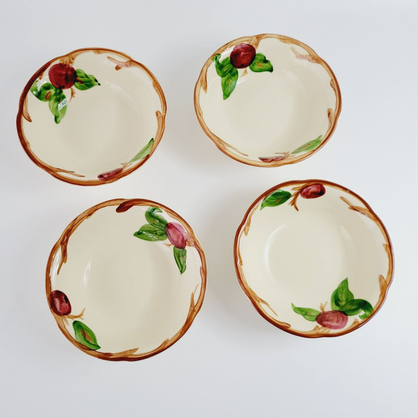 Franciscan Apple Dessert Bowl Set of 4, c.1949-1984 USA