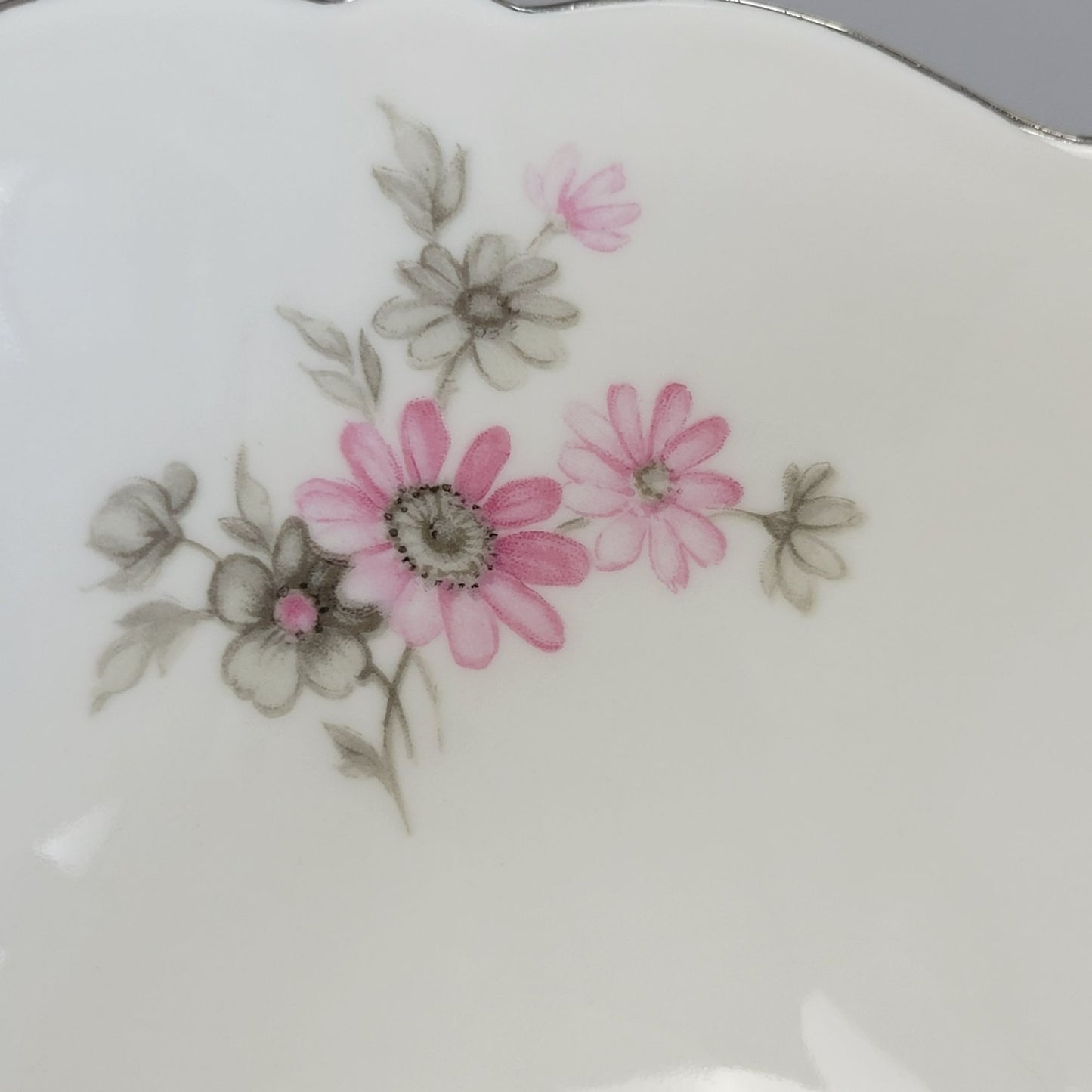 Tirschenreuth Picardy Gravy Boat & Underplate, c.1969 Bavaria Germany