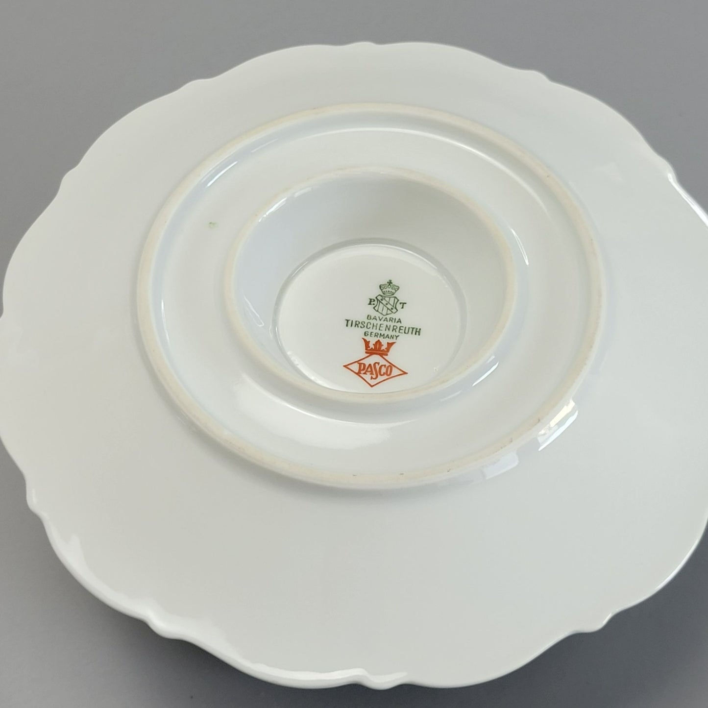 Tirschenreuth Picardy Gravy Boat & Underplate, c.1969 Bavaria Germany