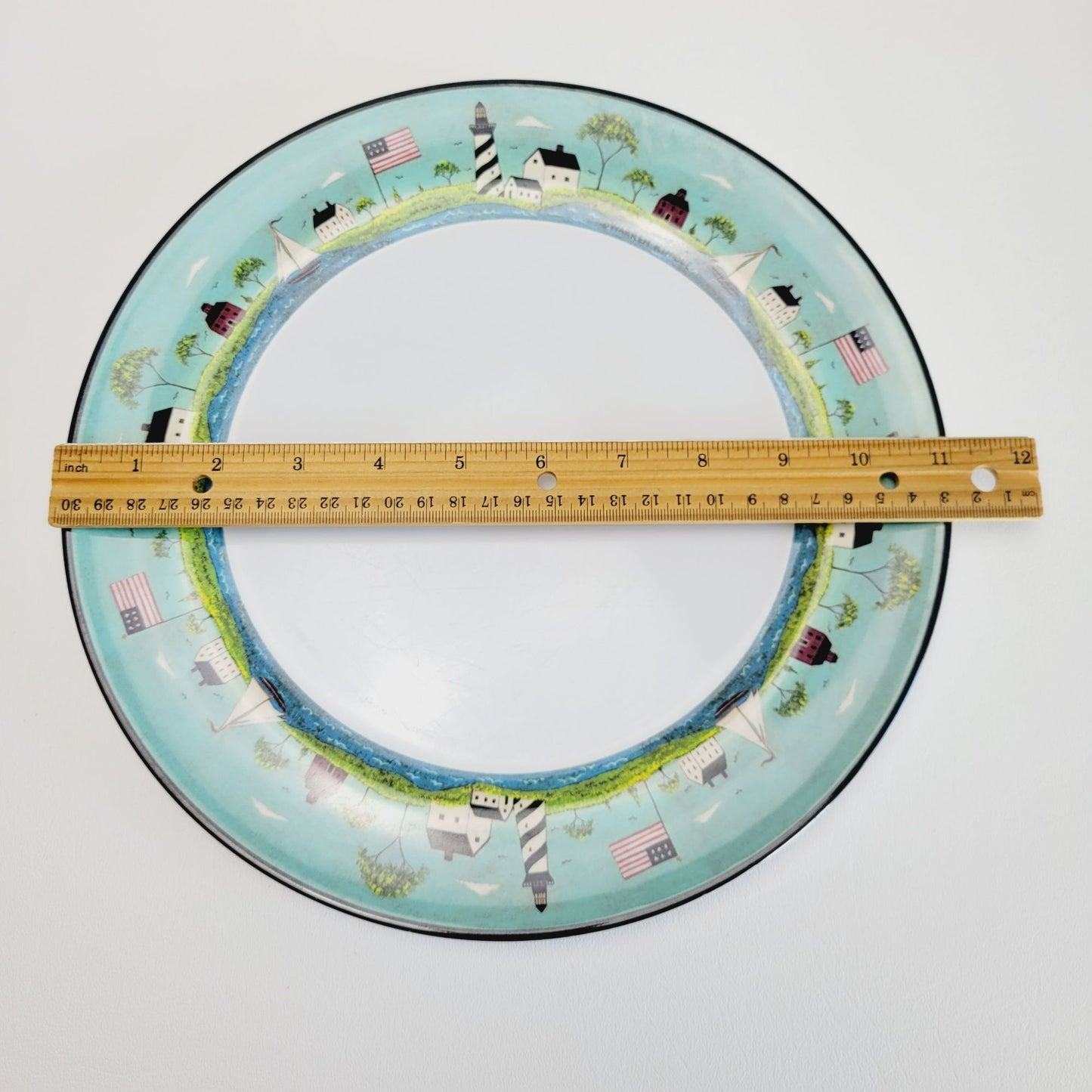 Sakura Coastal Breeze Plastic Dinner Plate Set of 2, Warren Kimble Lighthouse