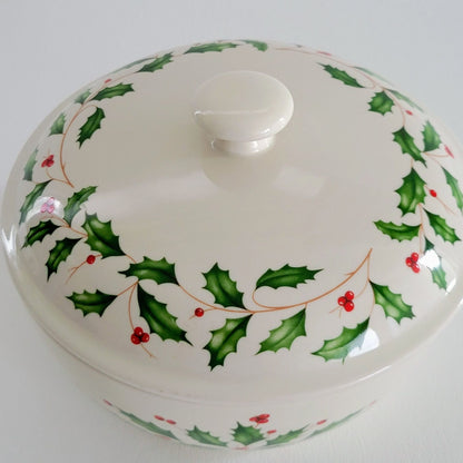 Lenox Holiday 1 Qt. Covered Casserole Bowl