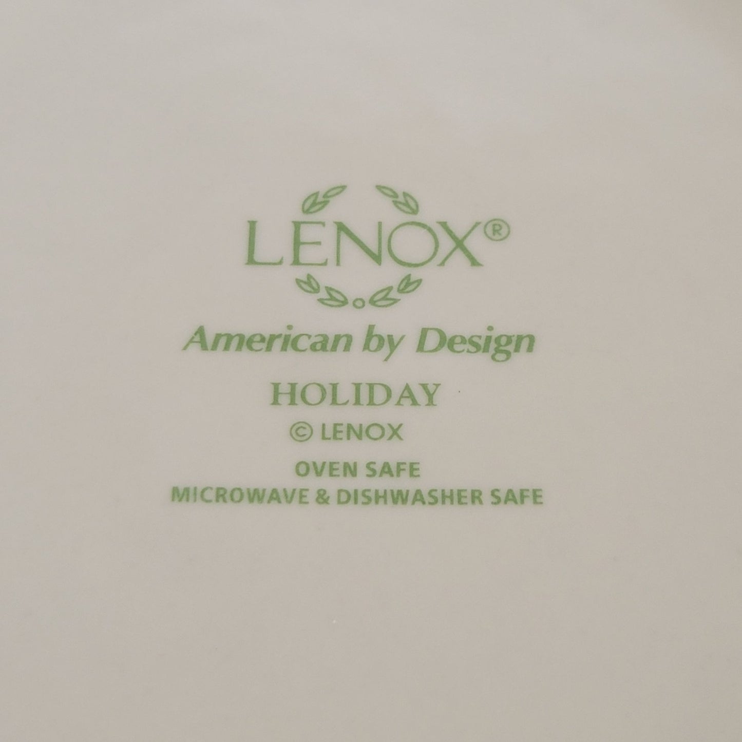 Lenox Holiday 1 Qt. Covered Casserole Bowl