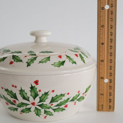 Lenox Holiday 1 Qt. Covered Casserole Bowl