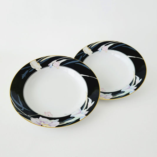 Mikasa Charisma Black Rimmed Soup Bowl Set of 2, c1983-97 Japan