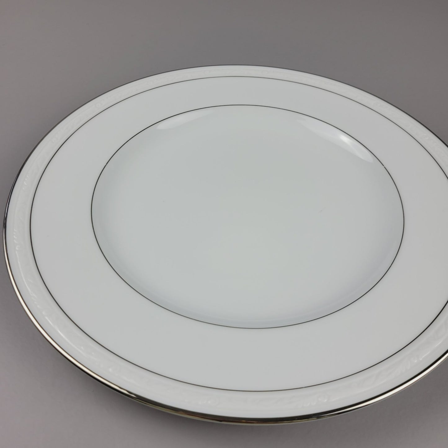 Noritake Stoneleigh Dinner Plate, Embossed Scroll Band & Platinum Rings