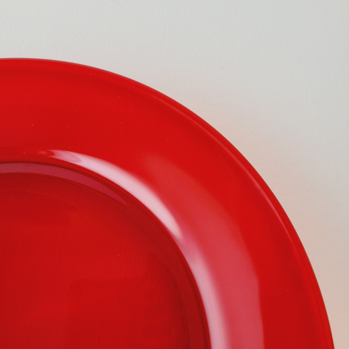 Arcoroc Cocoon Ruby Red Smooth Glass Salad Plate, Made in France