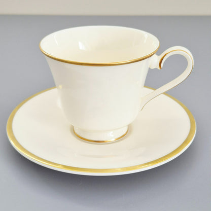 Royal Doulton "Heather" Teacup & Saucer, 2 Sets, c.1984-98 England