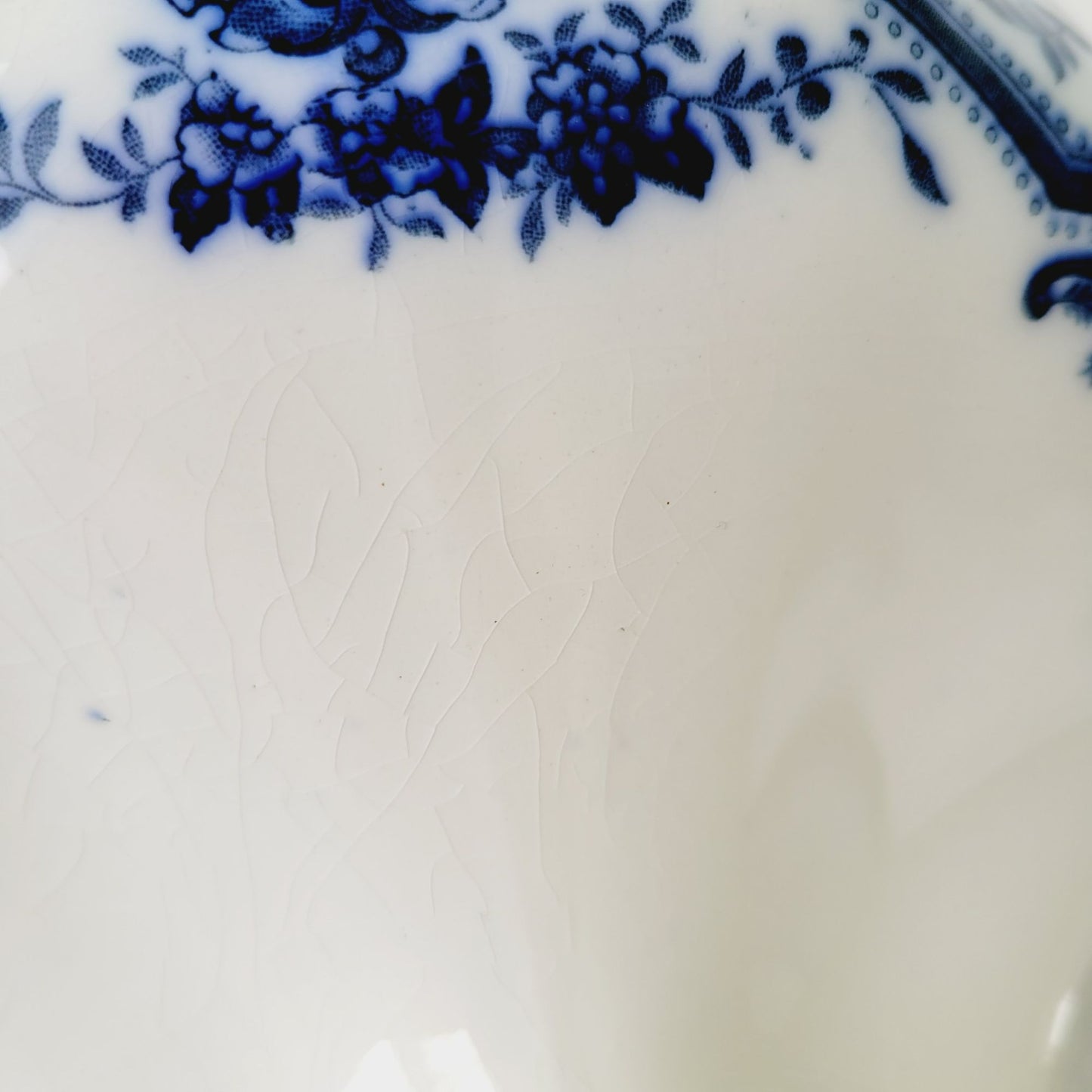 Antique J&G Meakin York Flow Blue Covered Dish