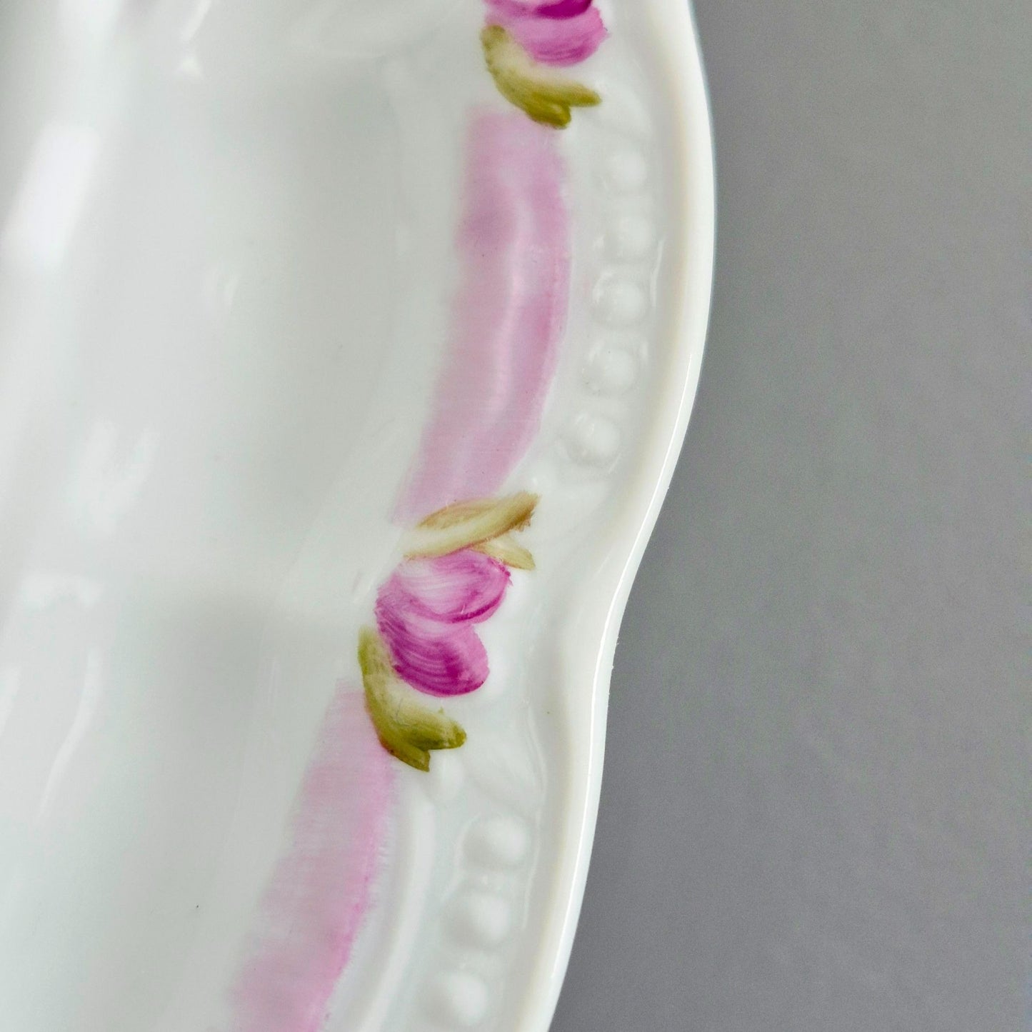 Hutschenreuther "Viktoria" Gravy Boat & Plate, c.1990s Germany