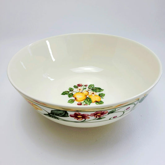 Wedgwood Amway Pears & Berries 10" Round Serving Bowl, c.1998 England