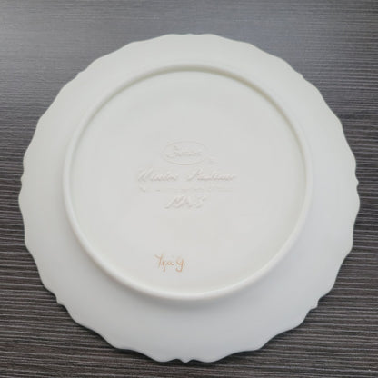 Fenton Milk Glass Currier & Ives Winter Pastime Plate, c.1983 USA