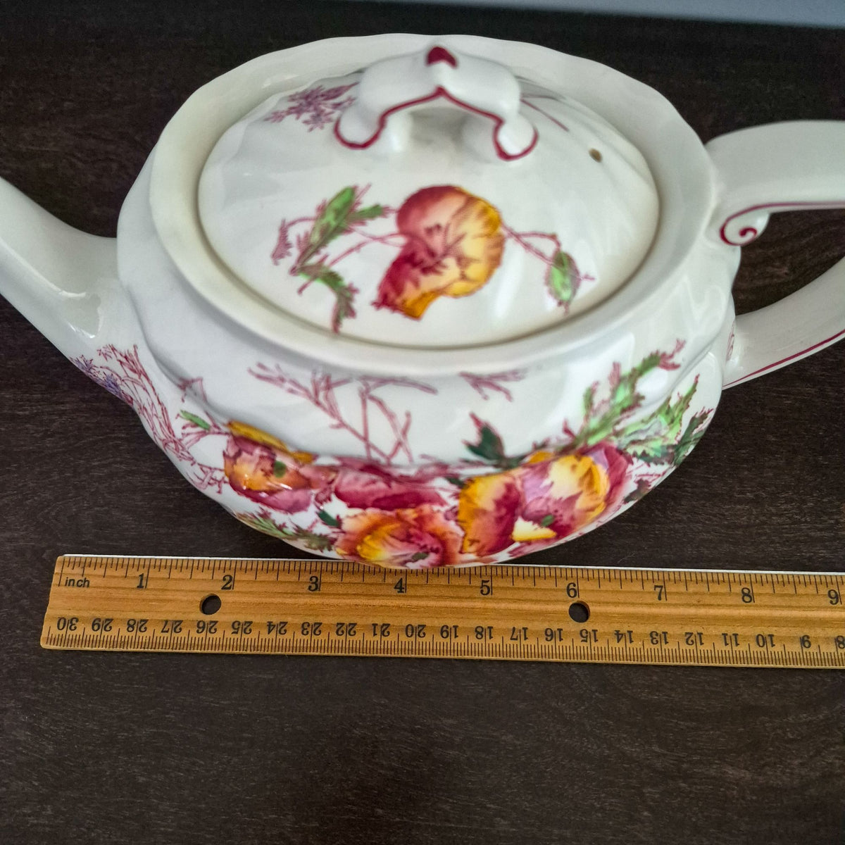 Royal Doulton "Sherborne" Teapot, c.1938-61 England